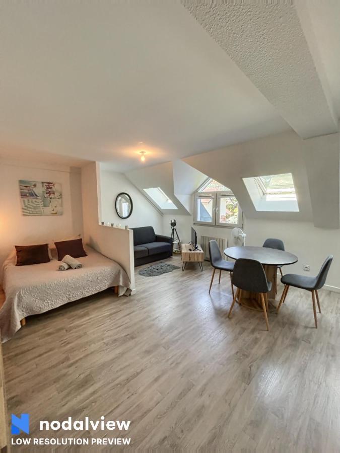 Magnifique T1 Bis Triangle D Or - Parking - Wifi Apartamento Annecy Exterior foto